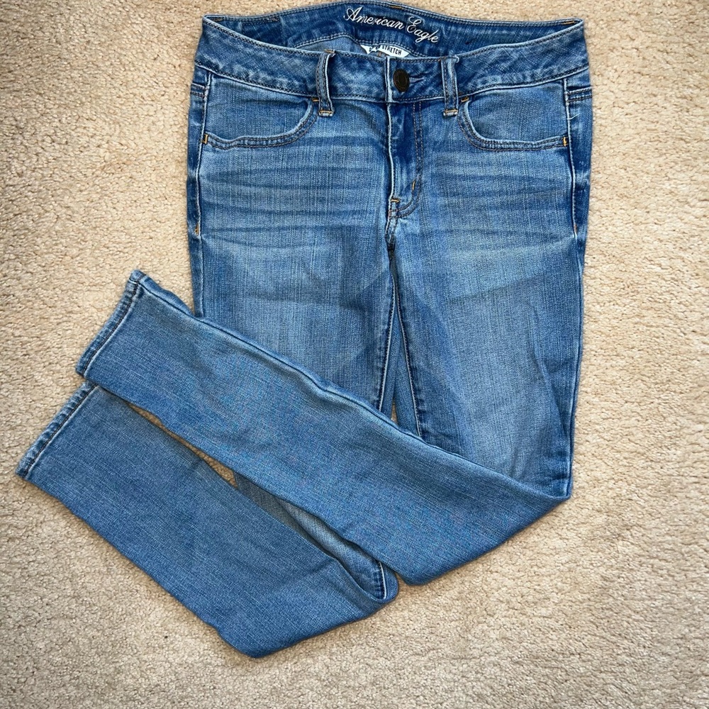 American Eagle Light Wash Jeans